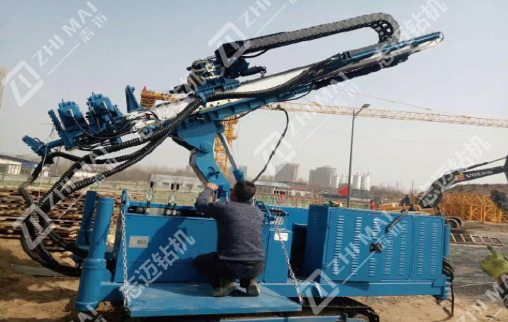 1705973299779326.png 錨桿鉆機.png